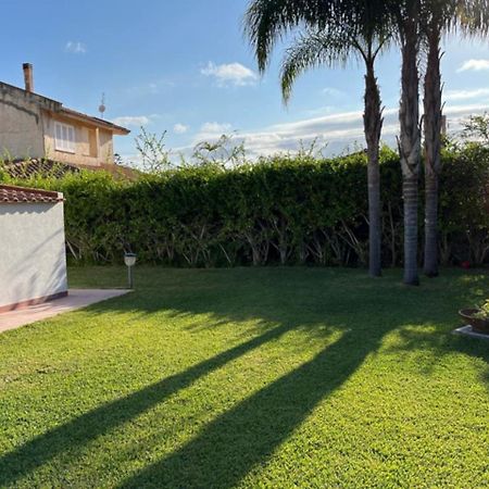 Villa Capri Holiday Home Campofelice Di Roccella Esterno foto